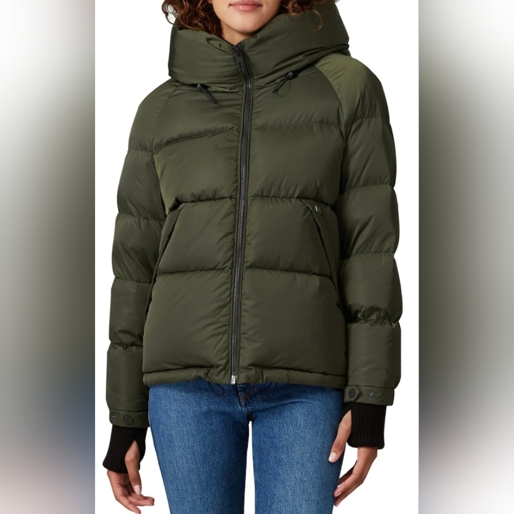 Soia & Kyo Women's Size Small Green Puffer Jacket with Black Cuffs